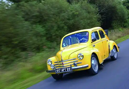 Renault 4 CV