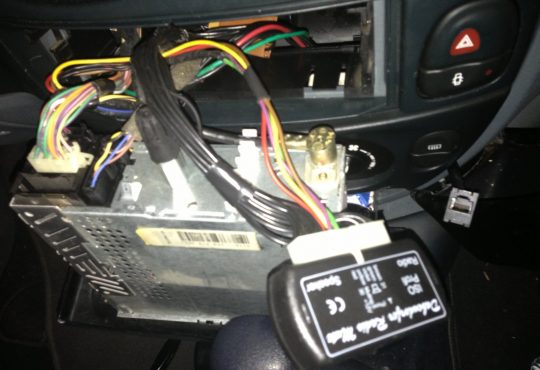 adaptateur autoradio